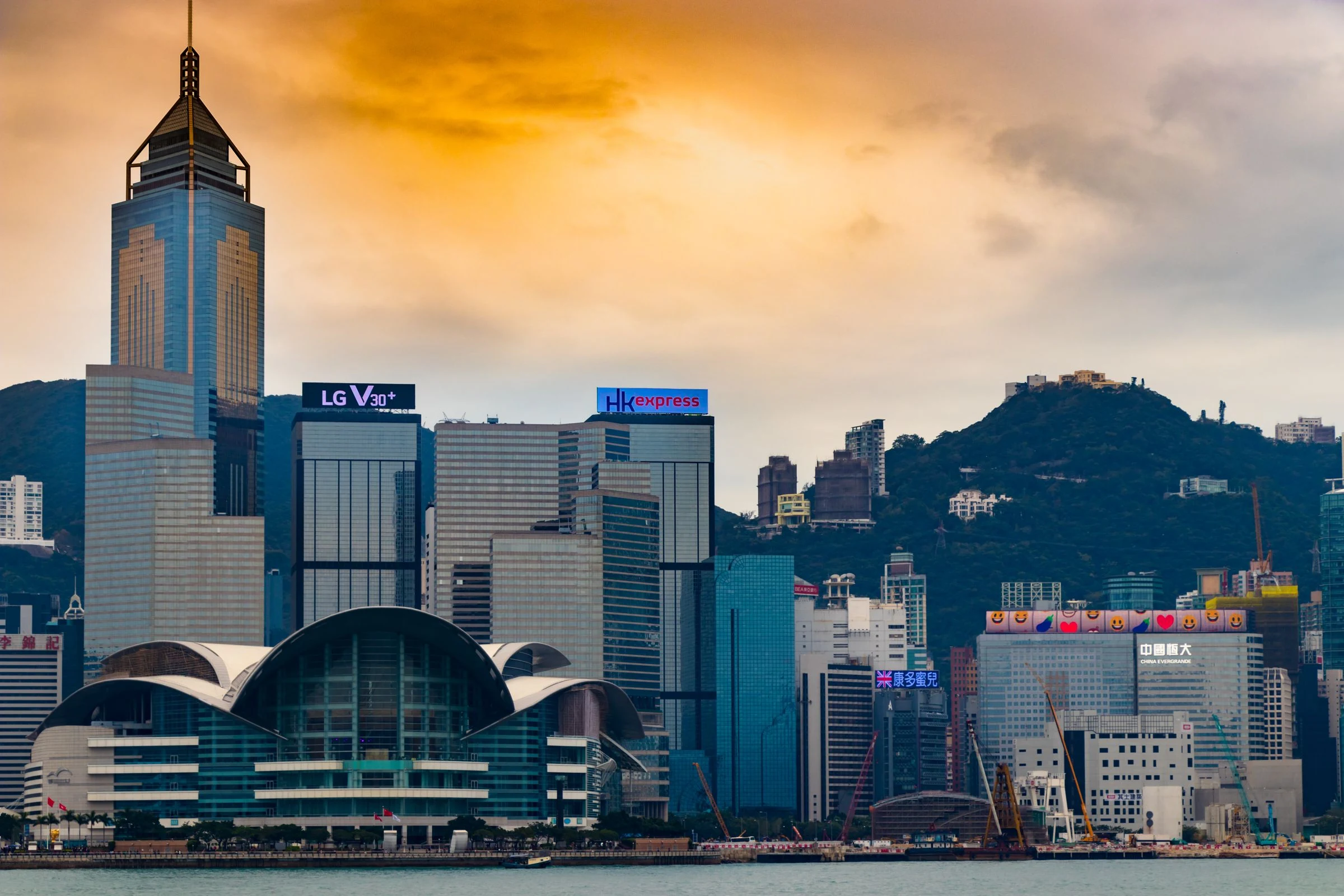 Hong Kong’s business district and harbour architecture at sunset